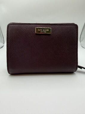 kate spade plum Saffiano Leather Compact Wallet with Gold Plaque
